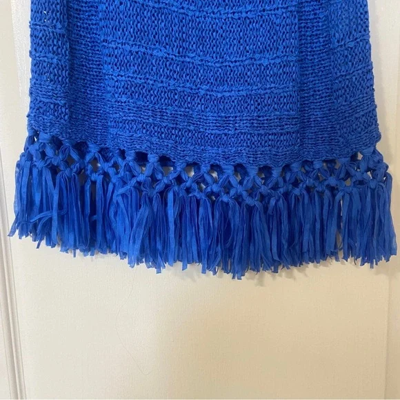 Lilly Pulitzer Blue Sleeveless Knit Top with Fringe - Picture 7 of 10
